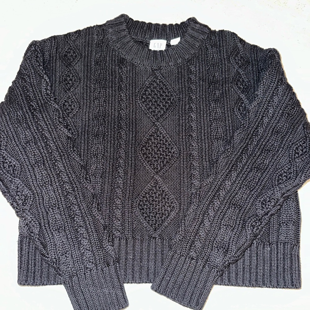 Gap kids cable knit sweater